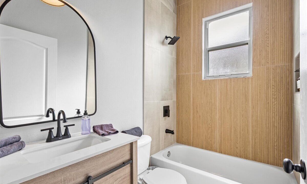 Photo of Bathroom in Meadow Pointe