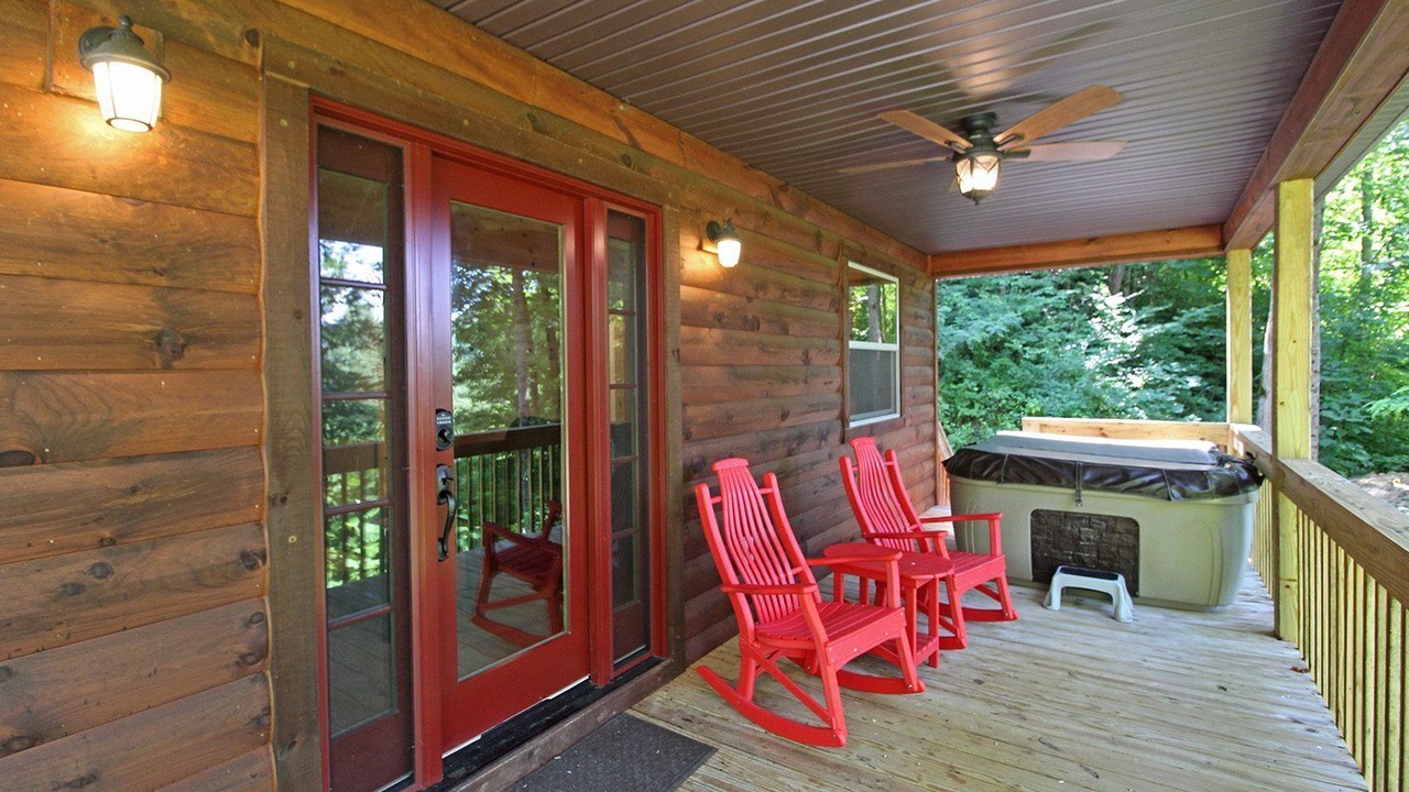 Photo of Patio Balcony in Bryson City