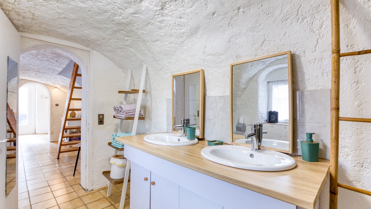 Photo of Bathroom in Gignac