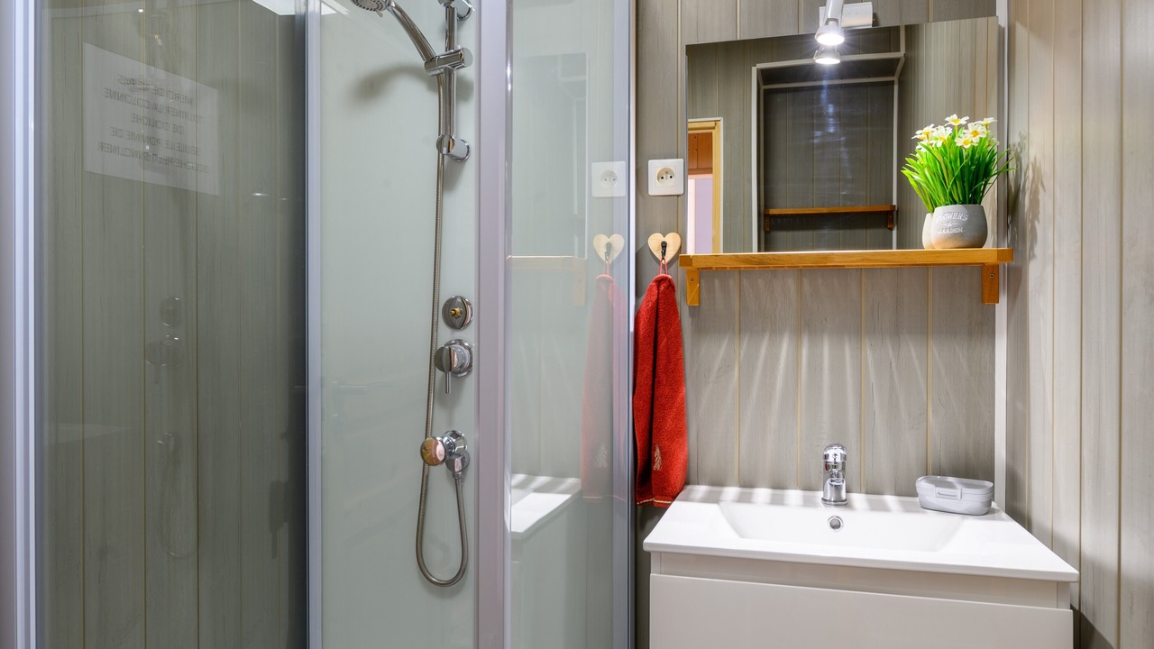 Photo of Bathroom in Plainfaing