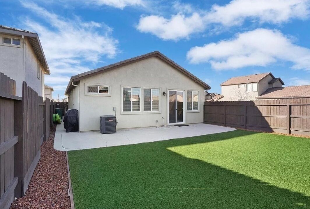 Photo of Outdoor in Lodi