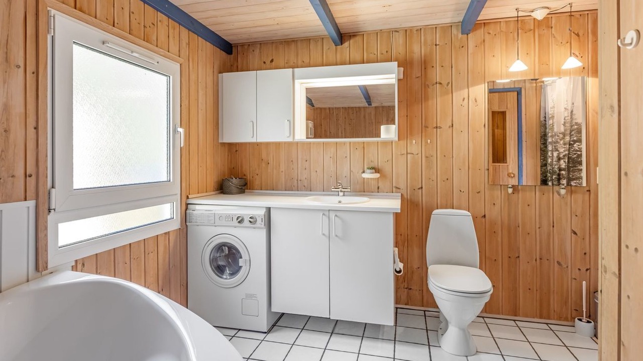 Photo of Bathroom in Skram