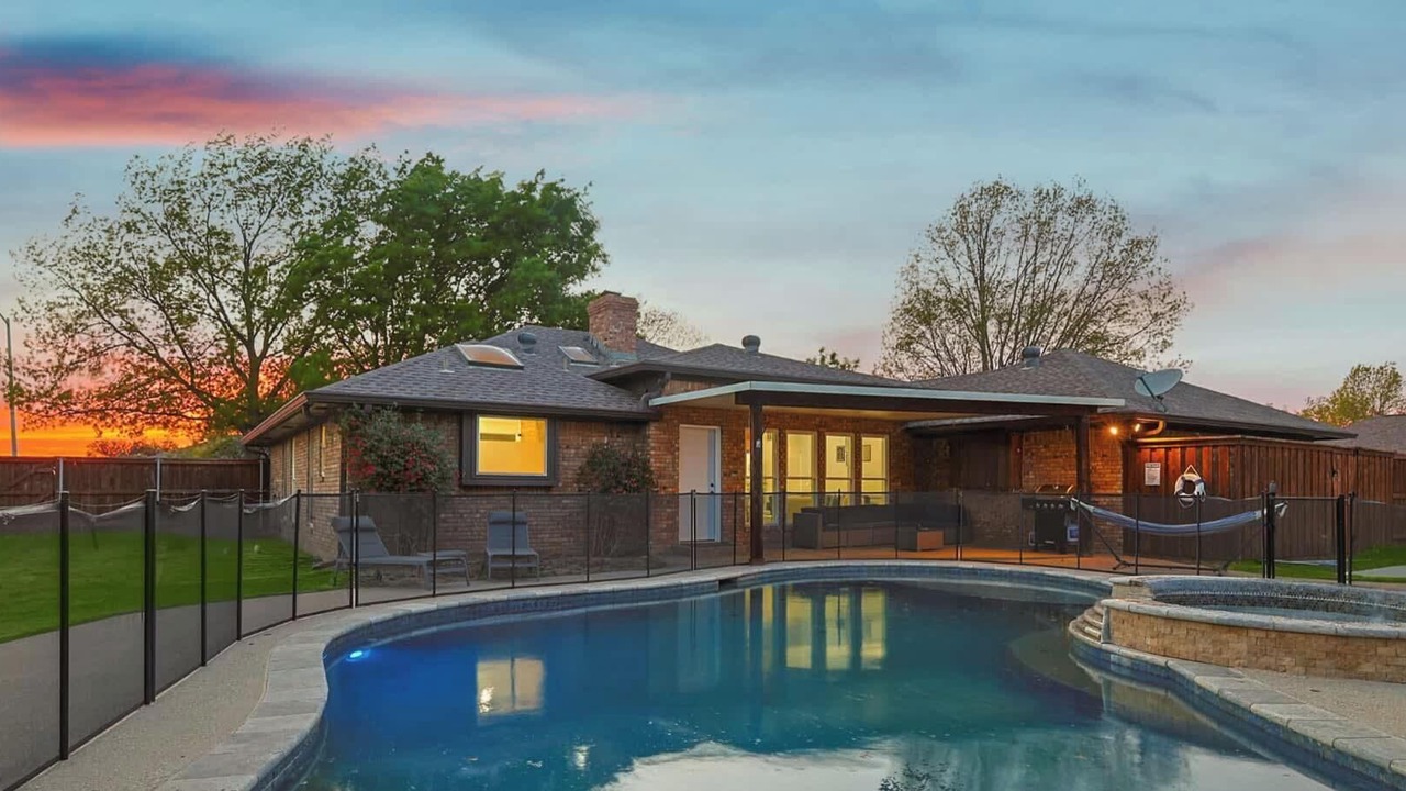 Photo of Outdoor in Denton