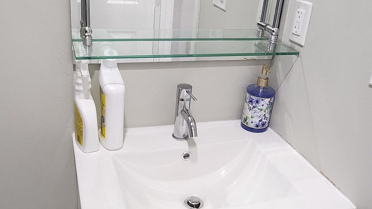 Photo of Bathroom in Transcona