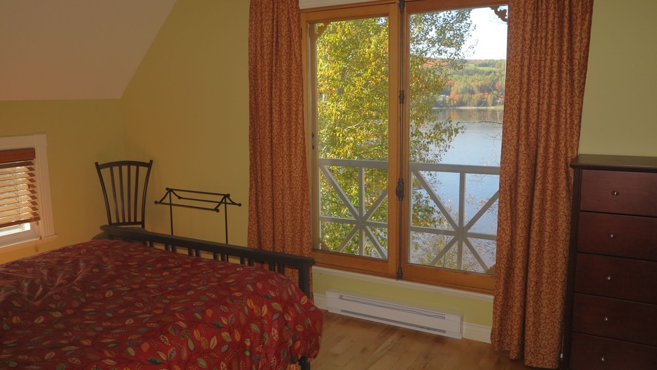 Photo of Bedroom in Pohenegamook