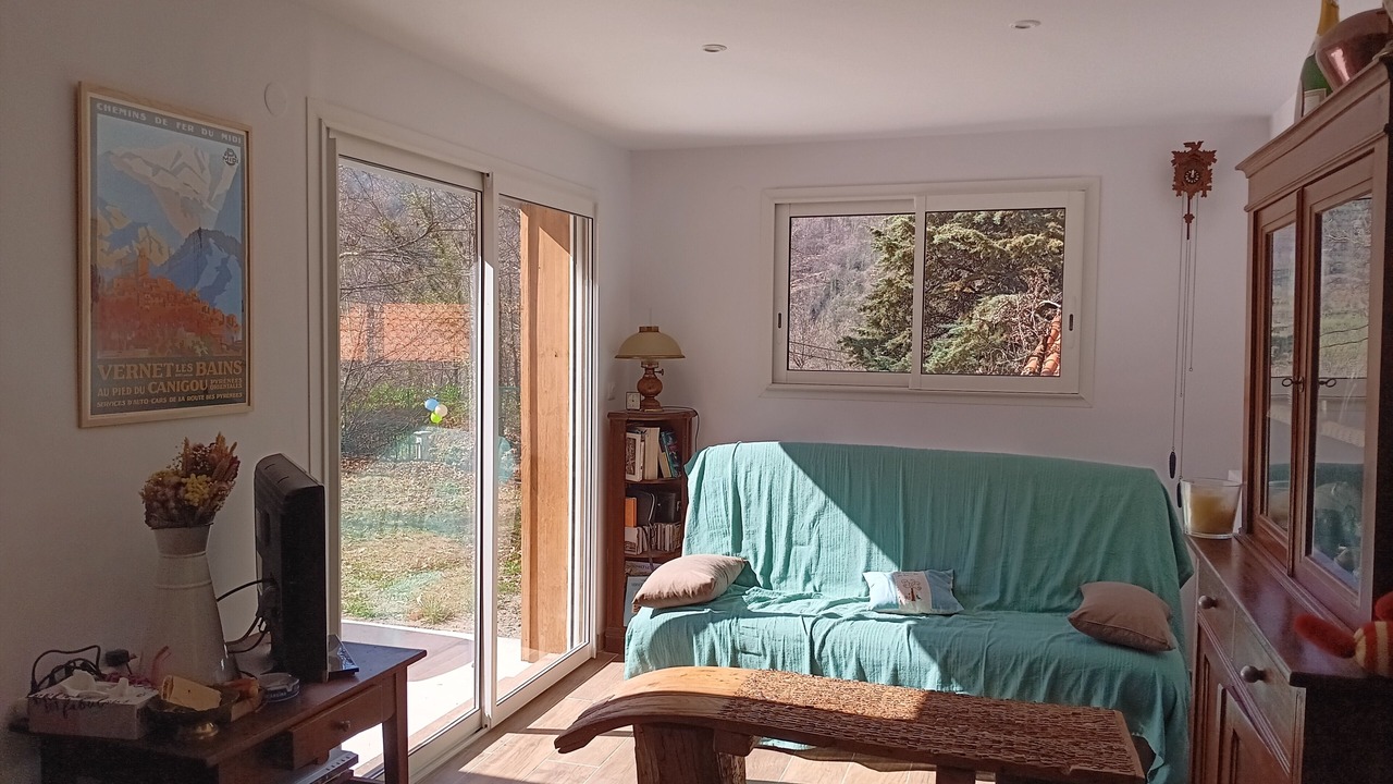 Photo of Livingroom in Casteil