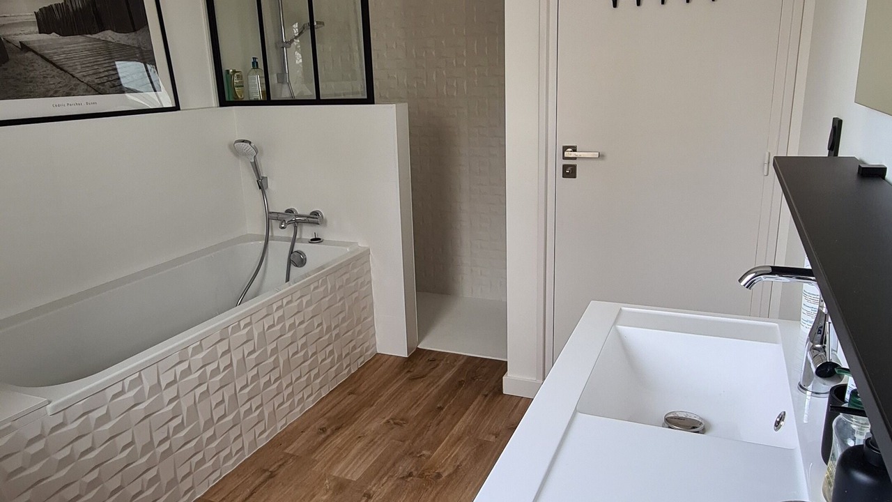 Photo of Bathroom in Bruz