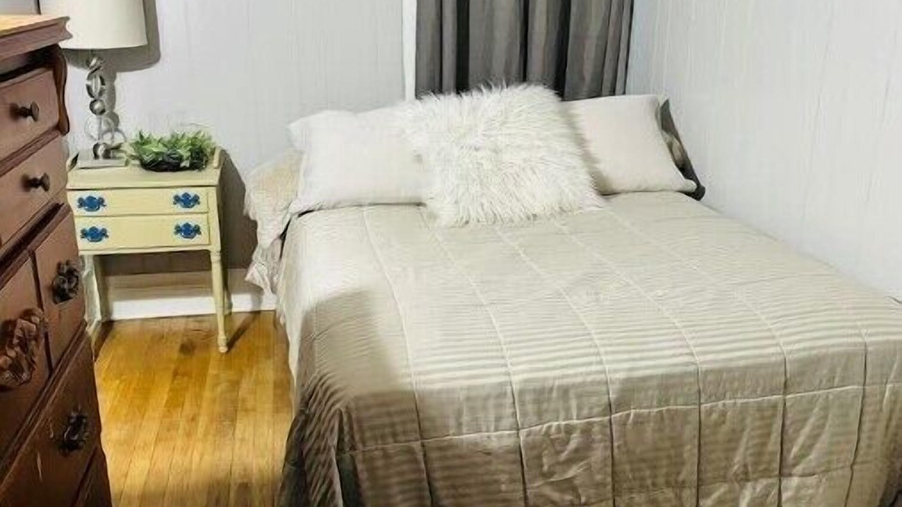 Photo of Bedroom in Fredonia