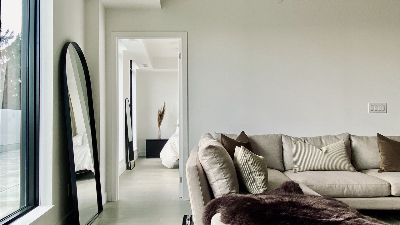 Photo of Livingroom in Etobicoke