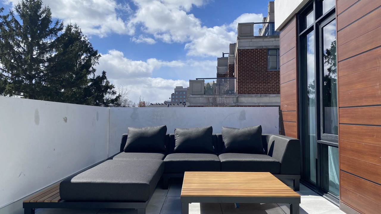 Photo of Patio Balcony in Etobicoke