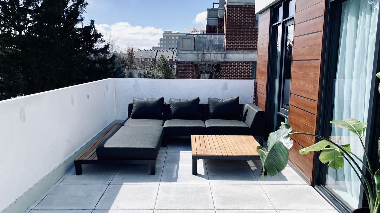 Photo of Patio Balcony in Etobicoke