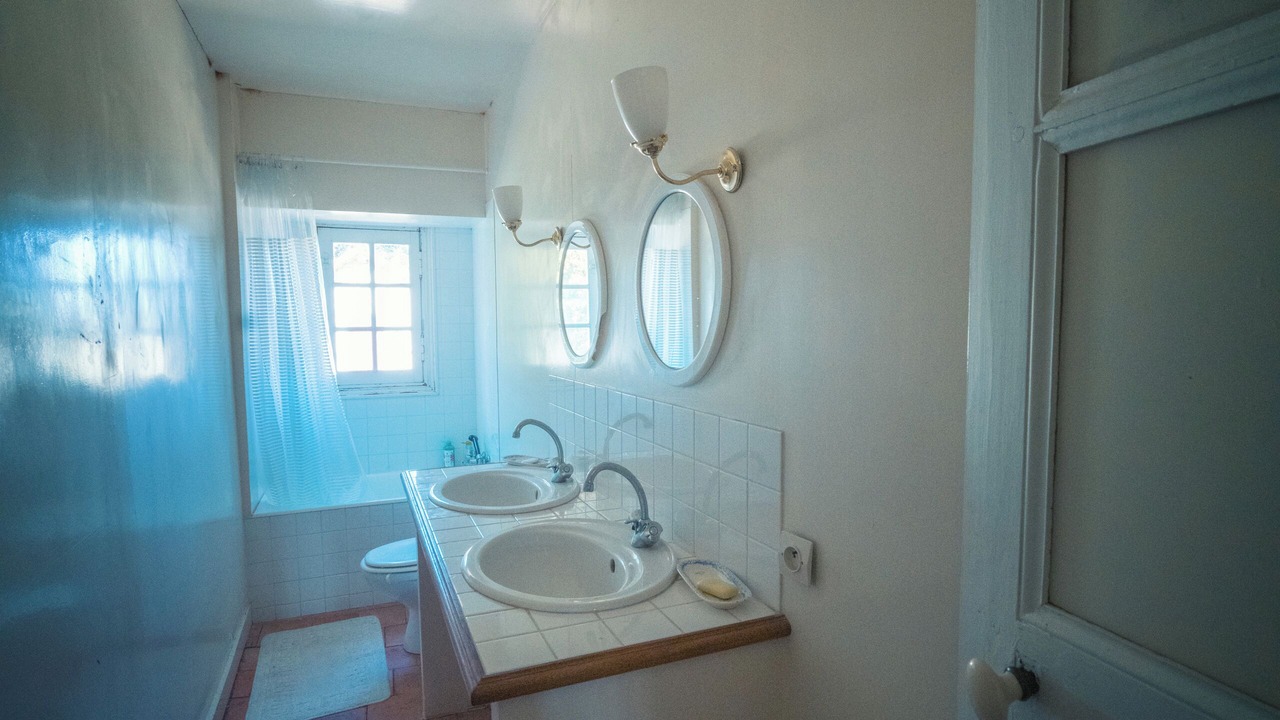 Photo of Bathroom in Princay