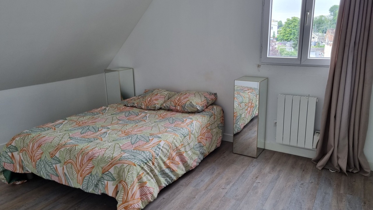 Photo of Bedroom in Bessancourt