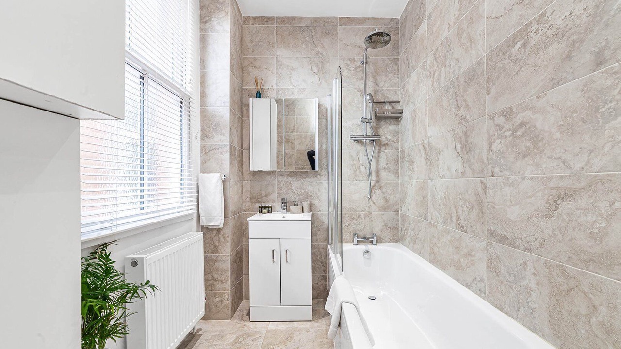 Photo of Bathroom in Hanwell