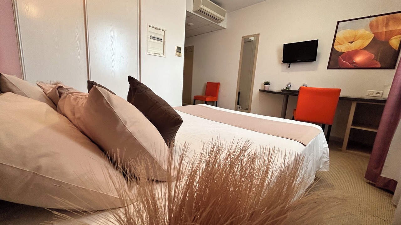 Photo of Bedroom in Gallargues-le-Montueux