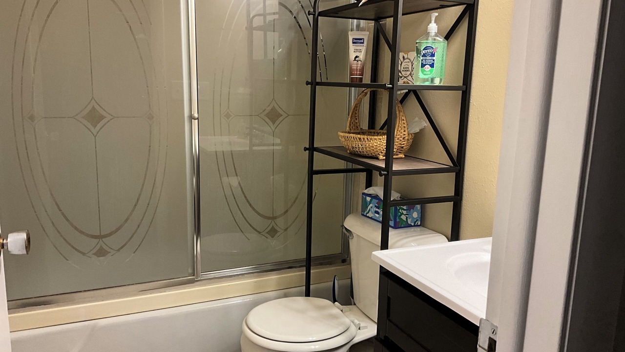 Photo of Bathroom in Riverton