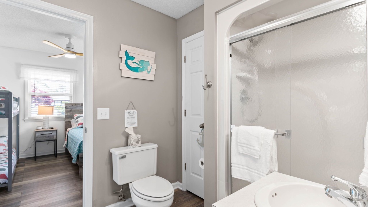 Photo of Bathroom in Yaupon Beach