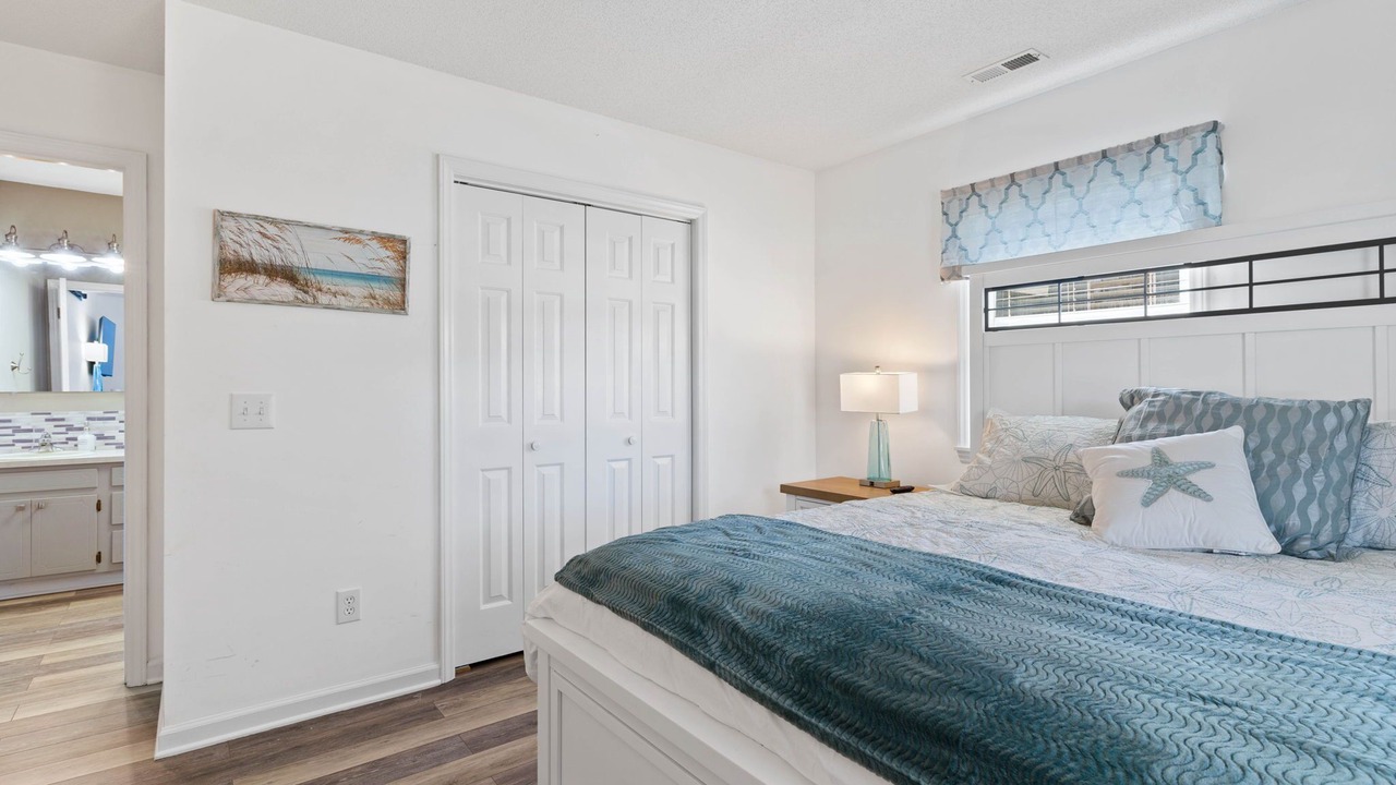 Photo of Bedroom in Yaupon Beach