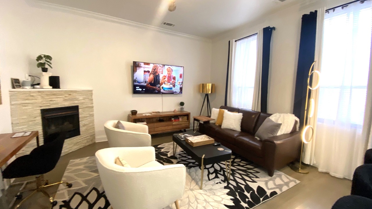 Photo of Livingroom in Noble Square