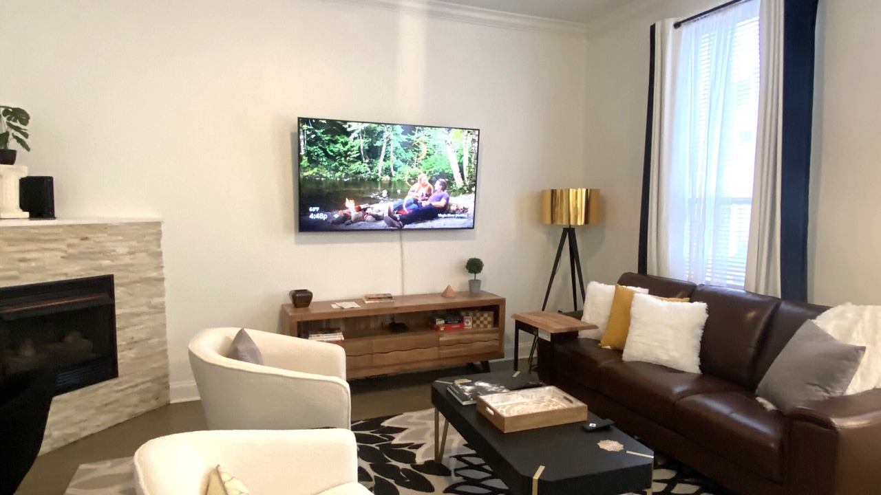 Photo of Livingroom in Noble Square