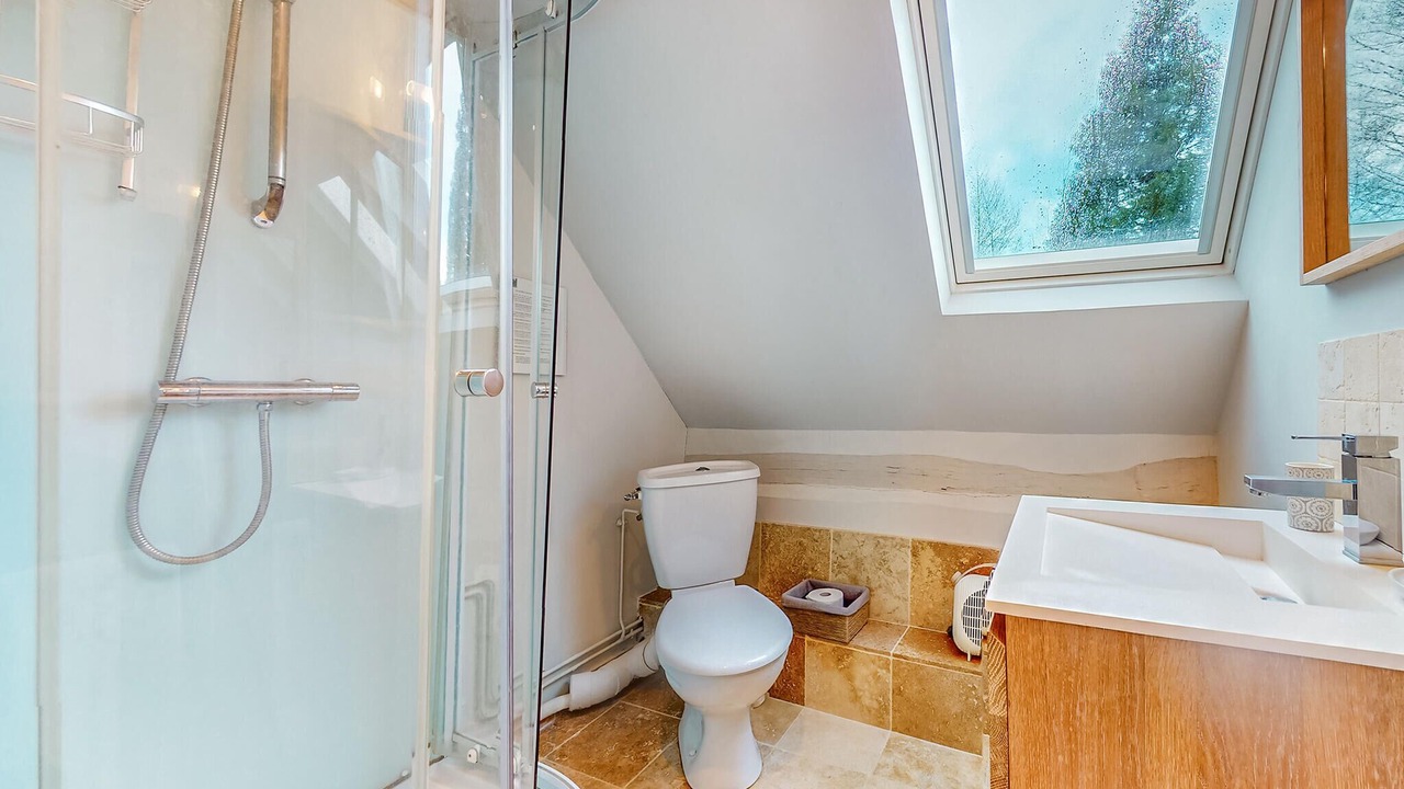 Photo of Bathroom in Livarot-Pays-d'Auge