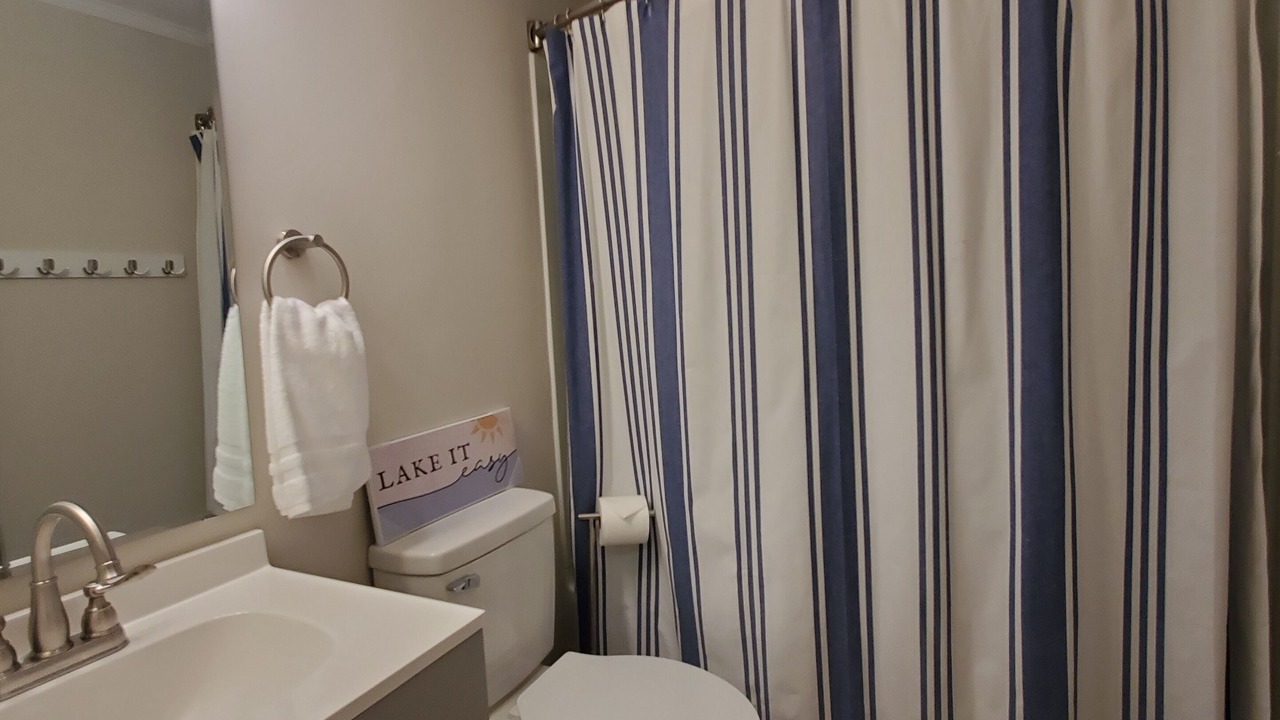 Photo of Bathroom in Eatonton