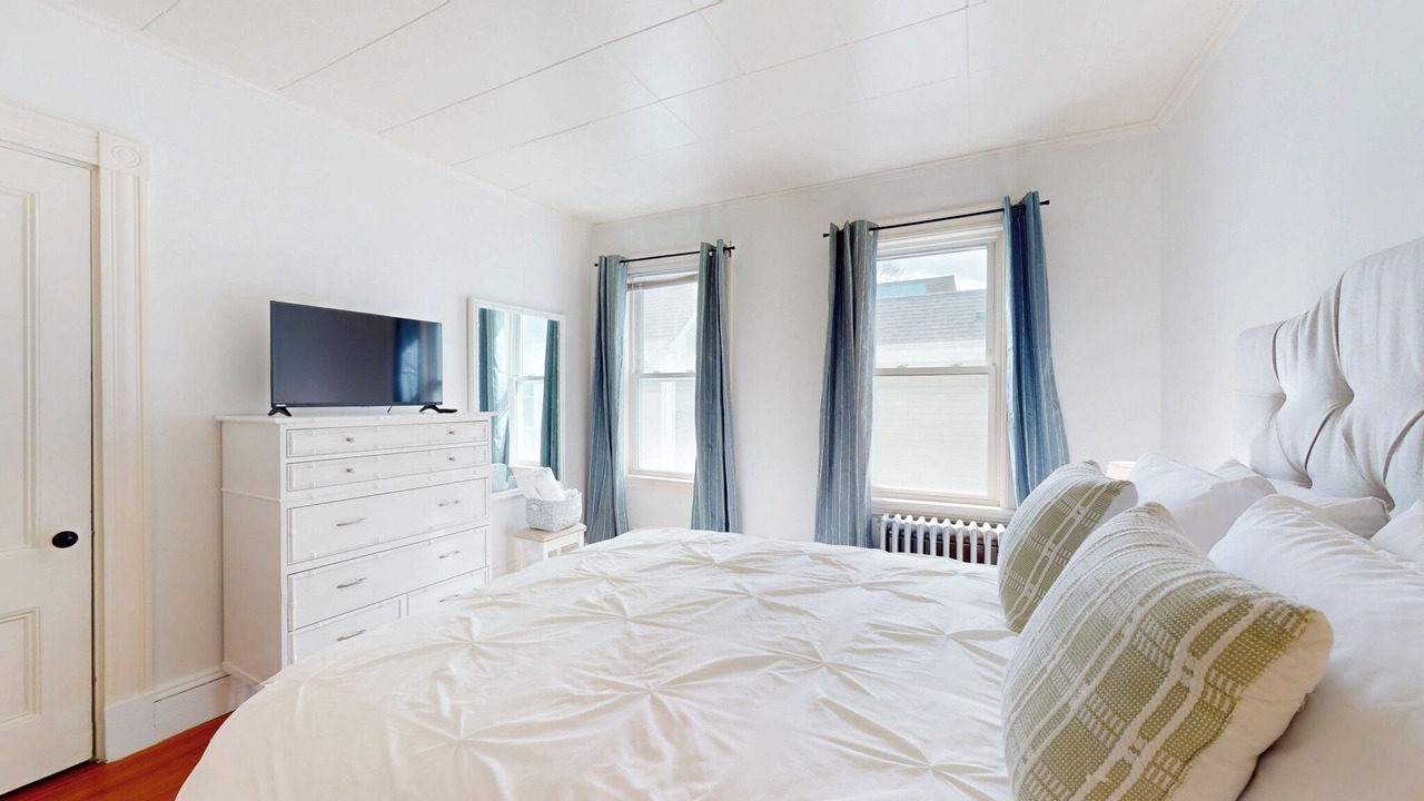 Photo of Bedroom in North Cambridge