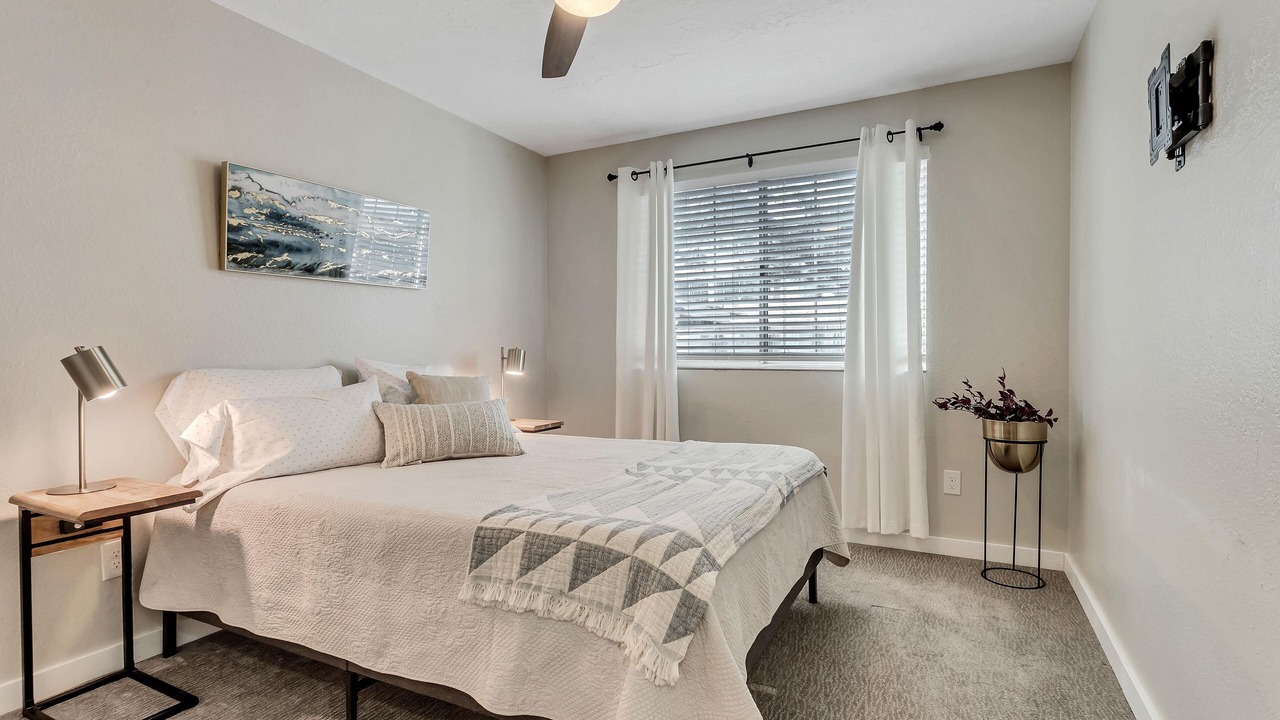 Photo of Bedroom in Orem South