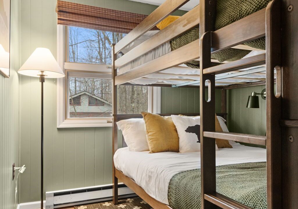 Photo of Bedroom in Pocono Pines