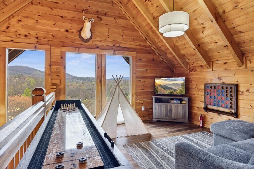 Photo of Livingroom in Pigeon Forge