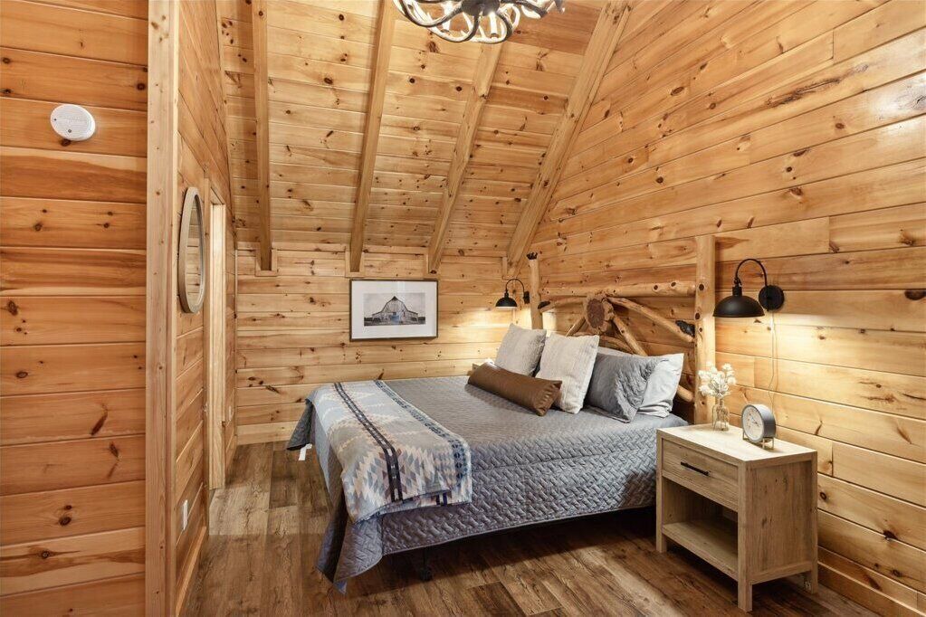 Photo of Bedroom in Pigeon Forge