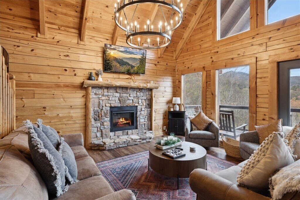 Photo of Livingroom in Pigeon Forge