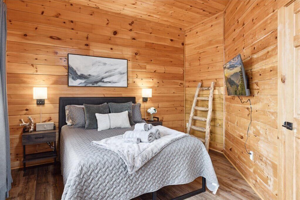 Photo of Bedroom in Pigeon Forge