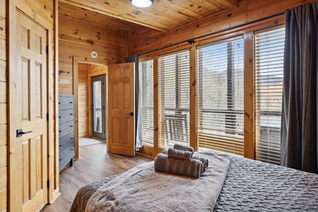 Photo of Bedroom in Pigeon Forge