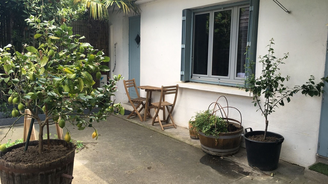 Photo of Patio Balcony in Fontaine Lestang-Bagatelle-Papus-Tabar-Bordelongue