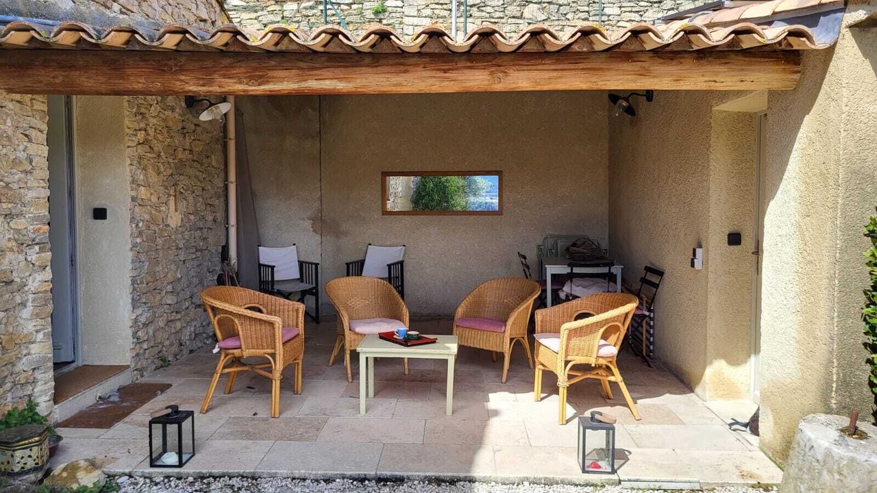 Photo of Patio Balcony in Faucon