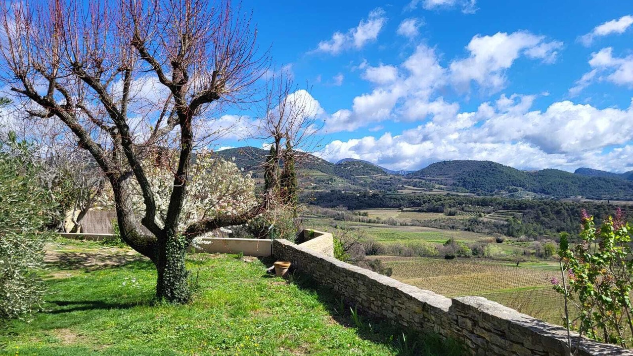 Photo of Outdoor in Faucon