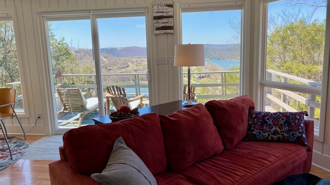 Photo of Livingroom in Eureka Springs