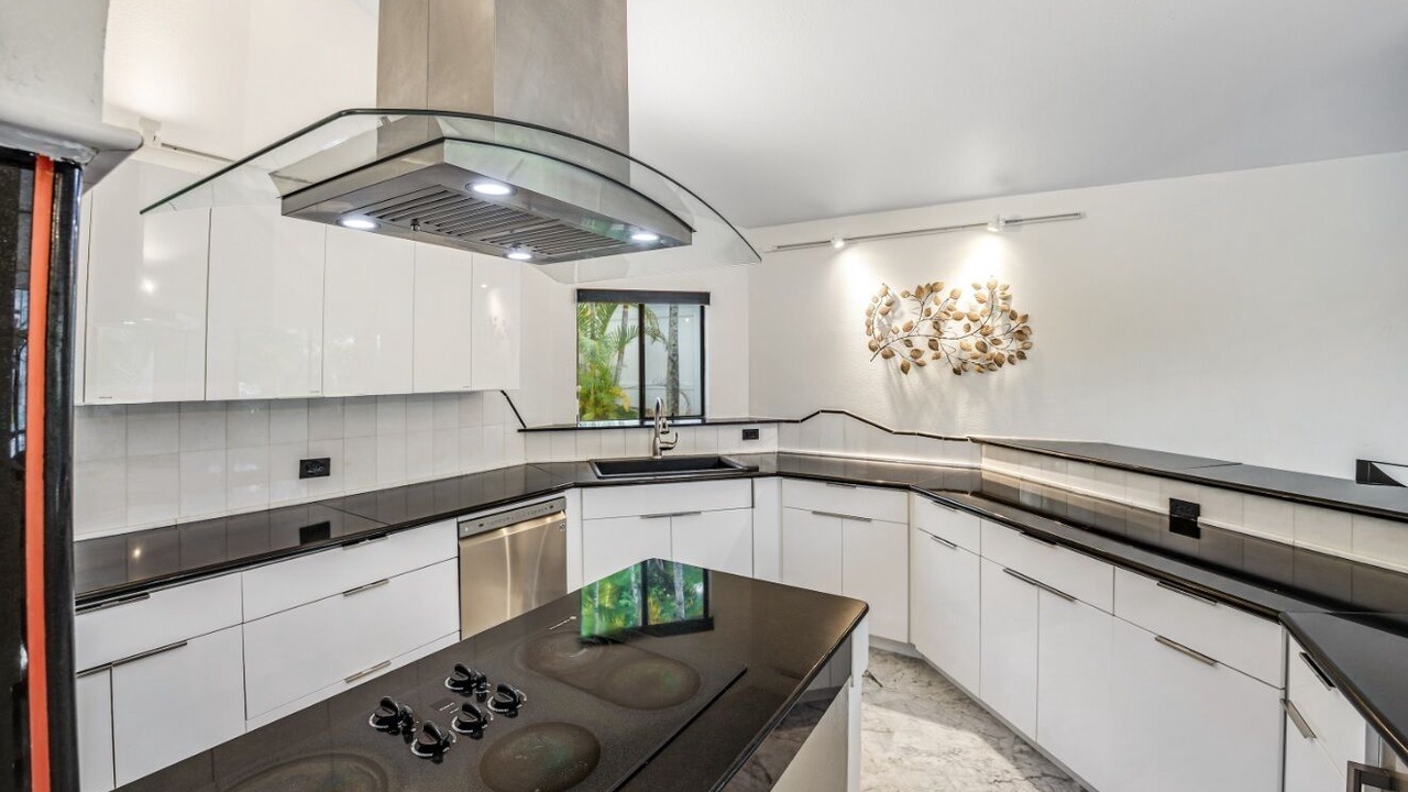 Photo of Kitchen in Kaneohe