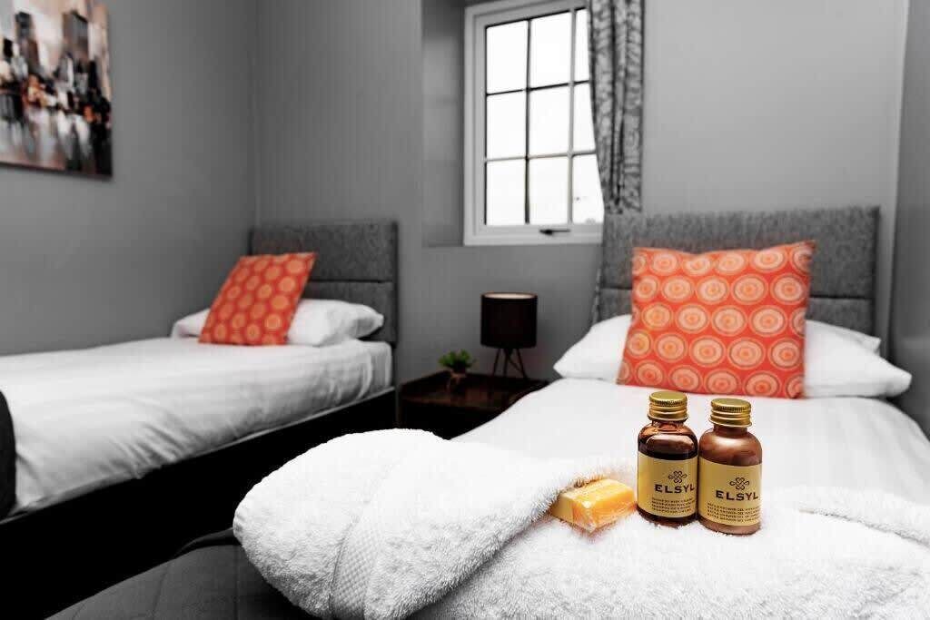 Photo of Others in Wrexham