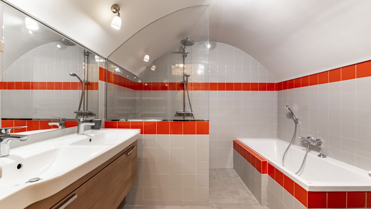 Photo of Bathroom in Parchamp–Albert Kahn