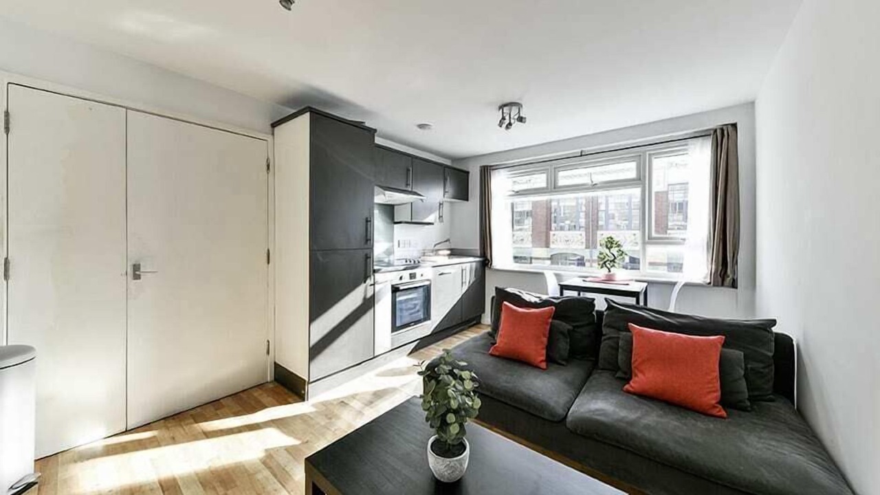 Photo of Others in Brompton & Hans Town