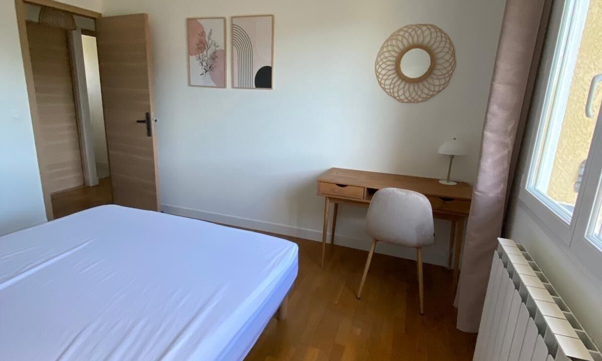 Photo of Bedroom in Vailhauques