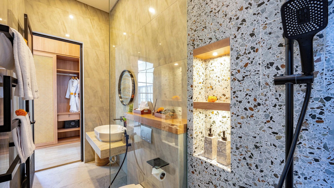 Photo of Bathroom in Kampial