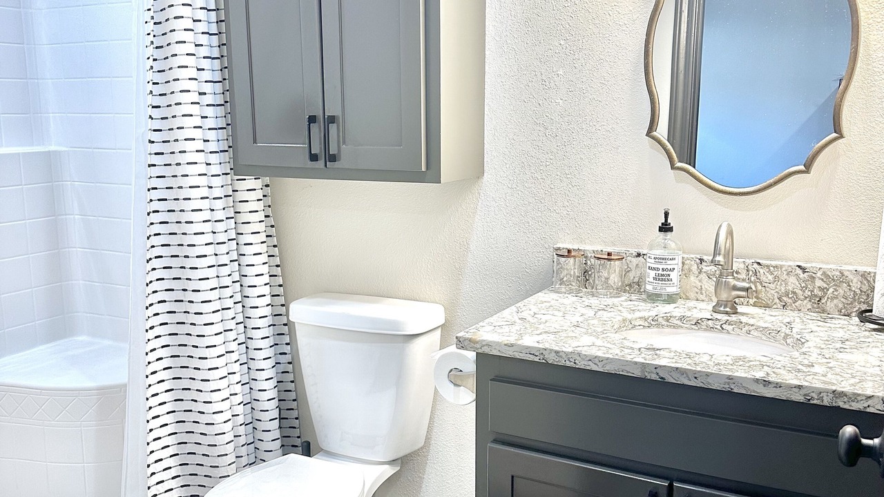Photo of Bathroom in Lockesburg