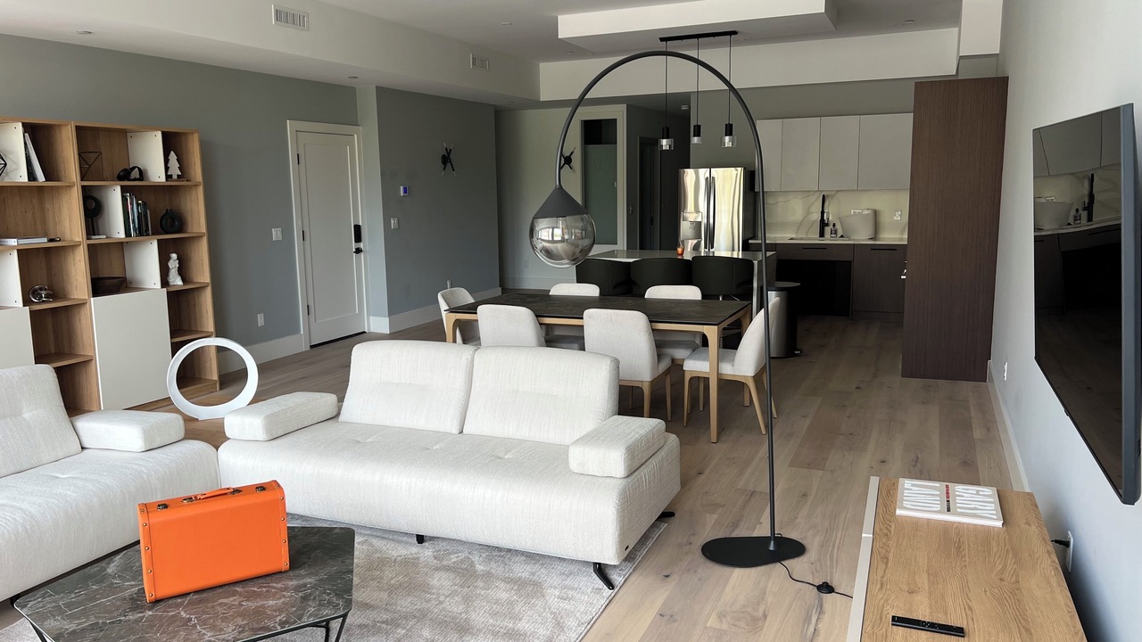 Photo of Livingroom in Downtown Boston