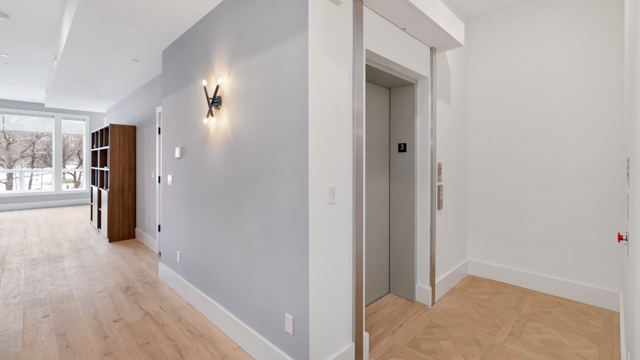 Photo of Bedroom in Downtown Boston