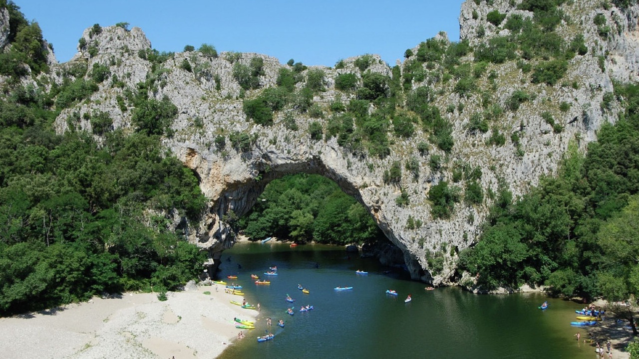 Photo of Others in Sampzon