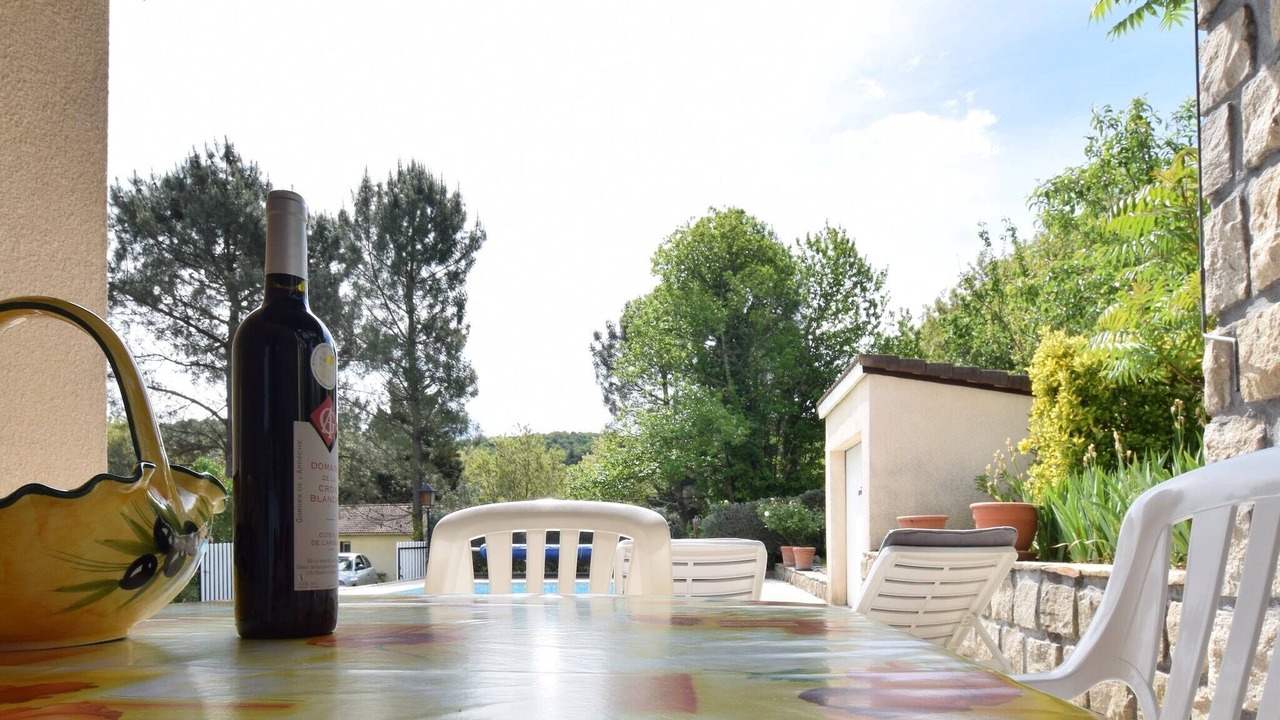 Photo of Patio Balcony in Sampzon