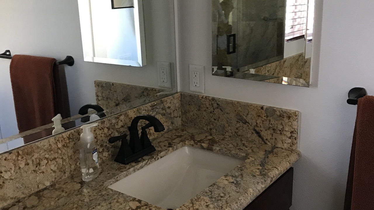 Photo of Bathroom in Spinnaker Hill